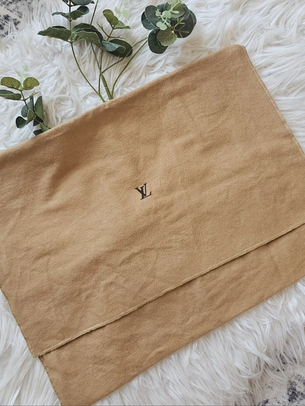 Louis Vuitton Vintage Fold-over Flap Dustbag
